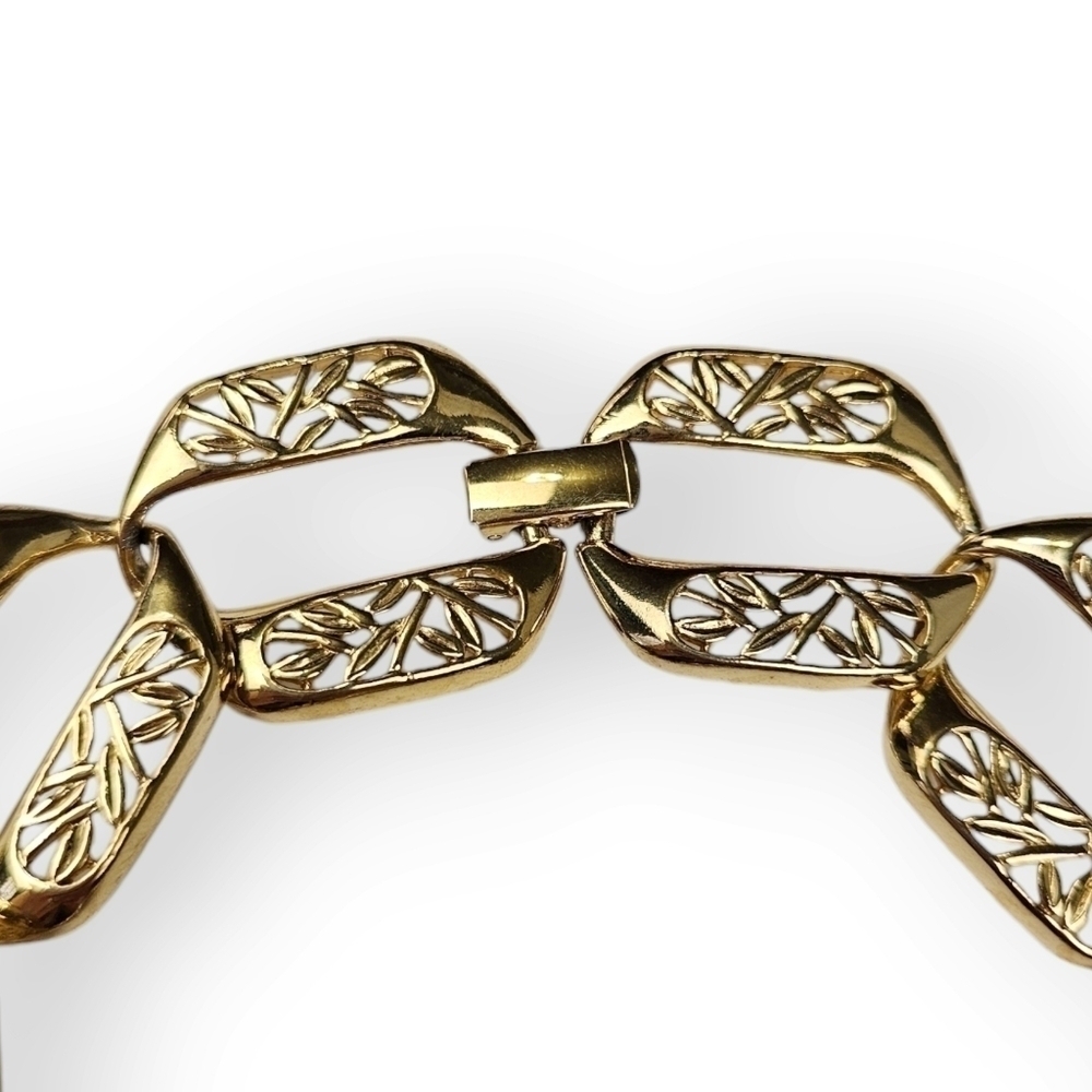 Vintage 80s Chain Necklace Floral Wide Hexagon Link Gold Plated Heavy 17.5" Long - Picture 4 of 7